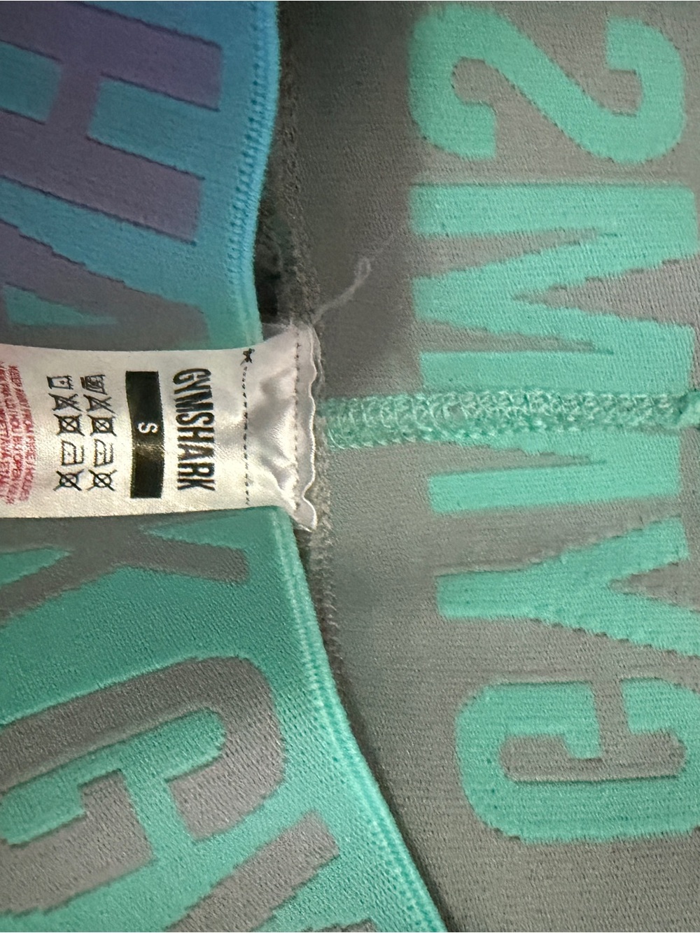Gymshark bundle - Picture 3 of 9